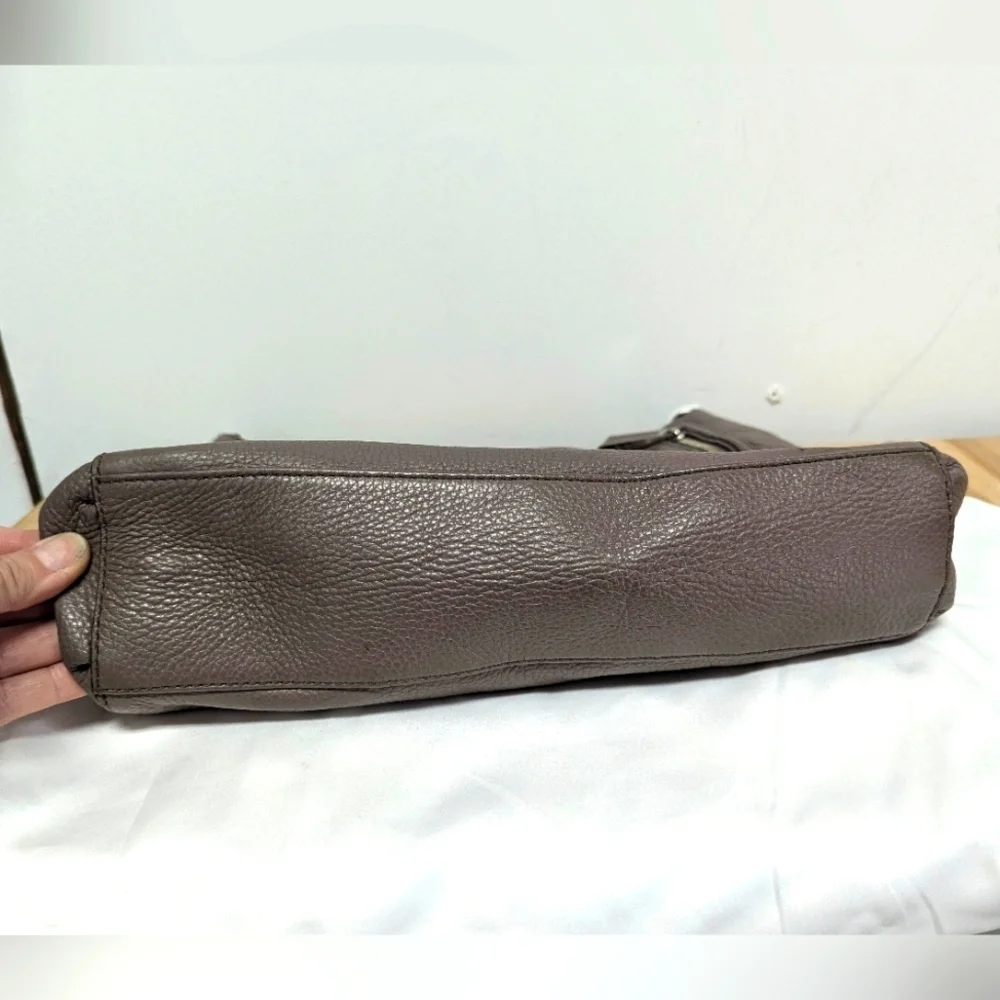 Michael Kors Grey Leather Shoulder Bag Large Zip Tabs Chain Detail